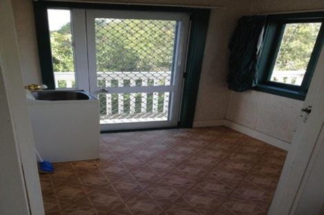 Photo of property in 1072 Great North Road, Point Chevalier, Auckland, 1022