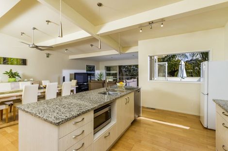 Photo of property in 93 Stredwick Drive, Torbay, Auckland, 0630