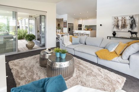 Photo of property in 8 Defender Crescent, Beachlands, Auckland, 2018