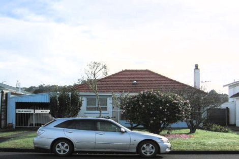Photo of property in 11 Radcliffe Street, Kensington, Whangarei, 0112