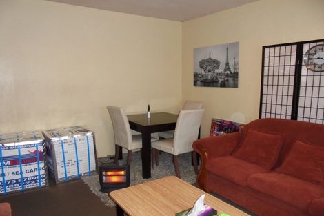 Photo of property in 2/944 Colombo Street, St Albans, Christchurch, 8014