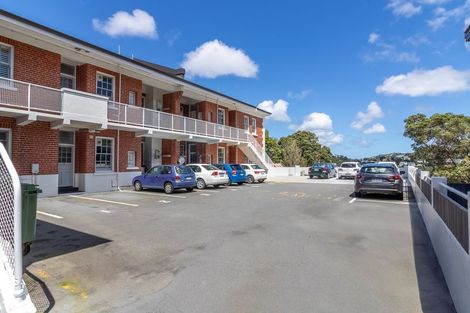 Photo of property in Fire Station Apartments, 54 Northland Road, Northland, Wellington, 6012