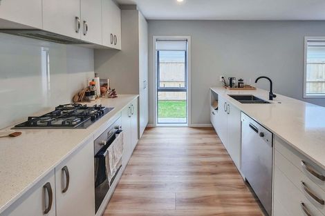 Photo of property in 10 Te Ara O Roimata, Wainuiomata, Lower Hutt, 5014