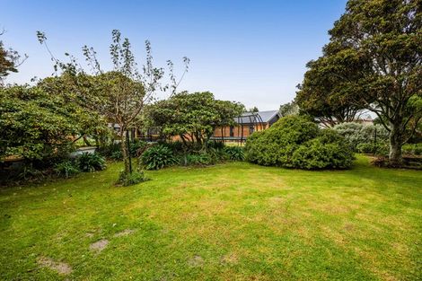 Photo of property in 13 Carthew Street, Okato, 4335