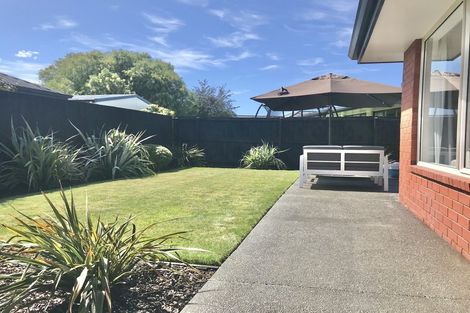 Photo of property in 2/200a Burwood Road, Burwood, Christchurch, 8083