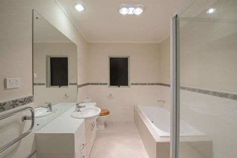 Photo of property in 88 Jeffs Road, Flat Bush, Auckland, 2016