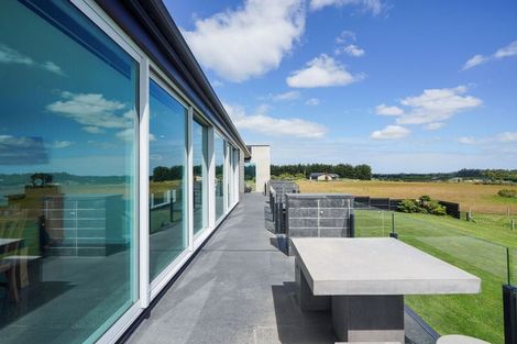 Photo of property in 89 Sunrise Drive, Seaward Bush, Invercargill, 9812