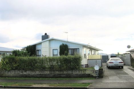 Photo of property in 52 Alexander Avenue, Onekawa, Napier, 4110