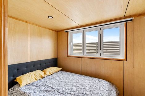 Photo of property in 1 Grey Street, Bay View, Napier, 4104