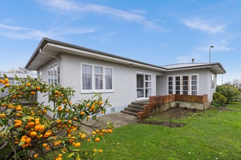 Photo of property in 2/13 Puketapu Road, Taradale, Napier, 4112