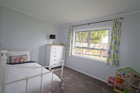 Photo of property in 16b Trimble Place, Bell Block, New Plymouth, 4312