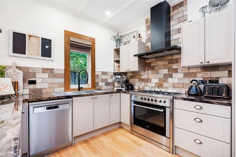 Photo of property in 8 Boswell Street, Te Kamo, Whangarei, 0112