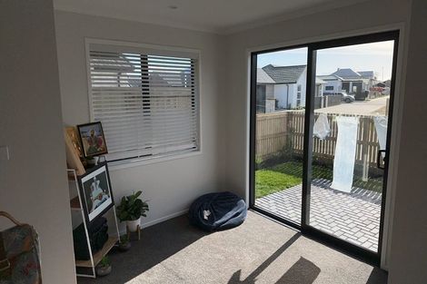 Photo of property in 6 Friesian Way, Papamoa, 3118