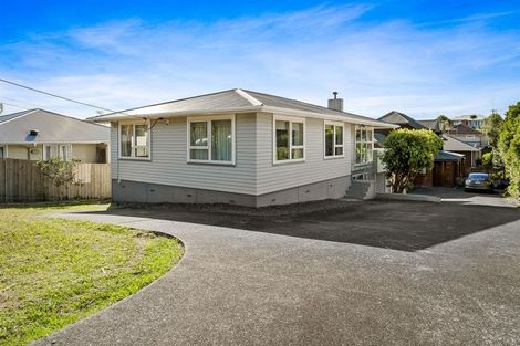 Photo of property in 1/23 Bond Crescent, Forrest Hill, Auckland, 0620
