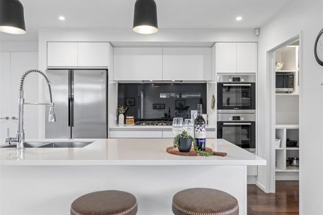 Photo of property in 16 Whitnall Street, Halswell, Christchurch, 8025