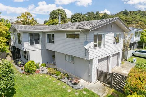 Photo of property in 3 Bowline Place, Whitby, Porirua, 5024