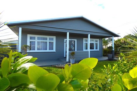 Photo of property in 53 Bright Street, Westport, 7825