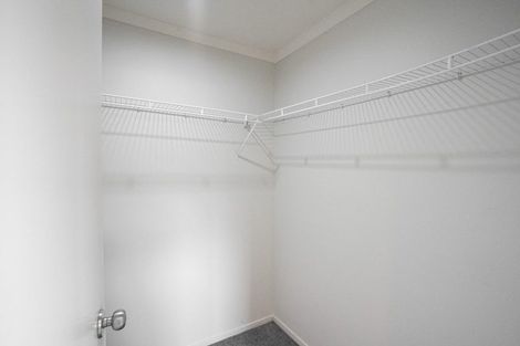 Photo of property in 52 Milson Drive, Papakura, 2110