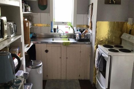 Photo of property in 1 May Street, Mount Maunganui, 3116