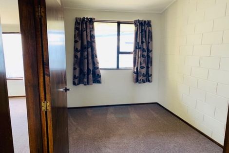 Photo of property in 1/181 Macandrew Road, South Dunedin, Dunedin, 9012