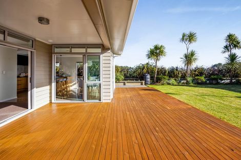 Photo of property in 9a Dolphin Parade, Bell Block, New Plymouth, 4312