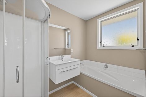 Photo of property in 66 Inwoods Road, Parklands, Christchurch, 8083