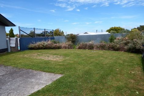 Photo of property in 13 Flower Street, Bulls, 4818