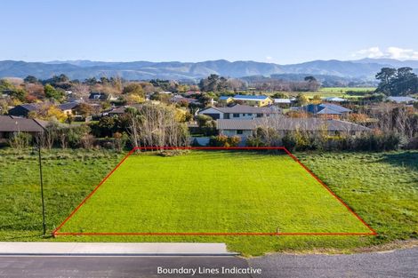 Photo of property in 23 Kakariki Crescent, Carterton, 5713