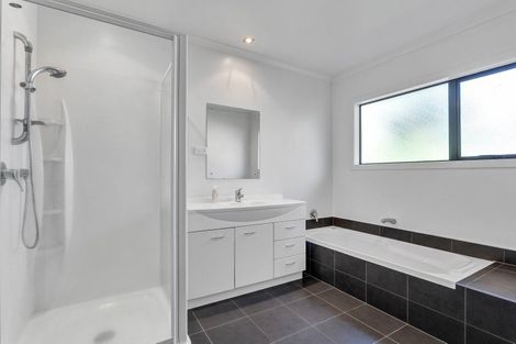 Photo of property in 40 Montague Grove, Stratford, 4332