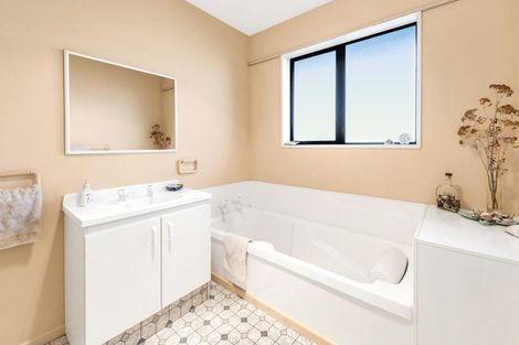 Photo of property in 83 High Street, Southbridge, 7602