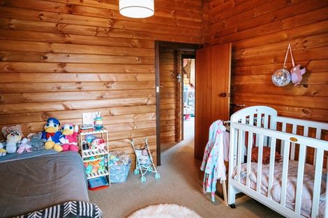 Photo of property in 134 Lagoon Avenue, Albert Town, Wanaka, 9305