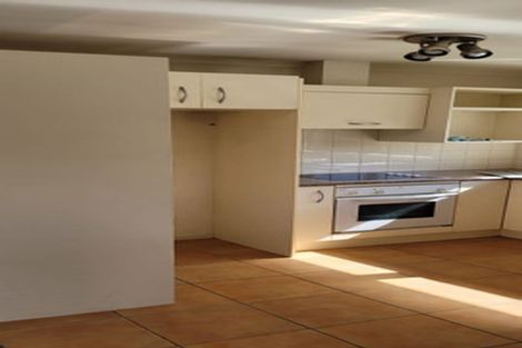 Photo of property in 3b Charlenne Close, Ranui, Auckland, 0612