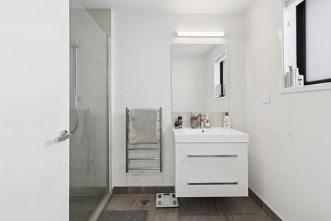 Photo of property in 21 Holystone Road, Whitby, Porirua, 5024