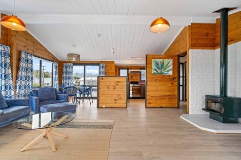 Photo of property in 117 Weka Street, Whangamata, 3620