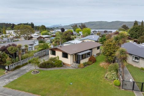 Photo of property in 35 Henry Street, Te Anau, 9600