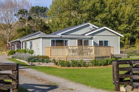 Photo of property in 291 Hinemoa Valley Road, Kaitawa, Pahiatua, 4981