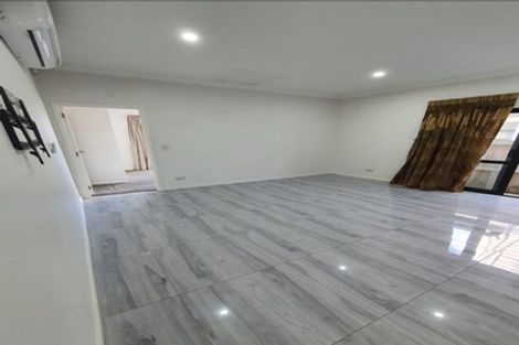 Photo of property in 98 Tir Conaill Avenue, Flat Bush, Auckland, 2019