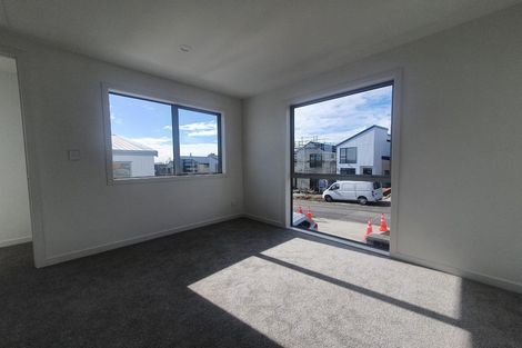 Photo of property in 38 Kea Road, Silverdale, 0932