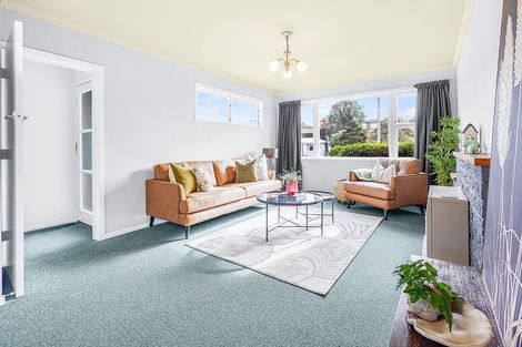 Photo of property in 21 Manapouri Place, Glenview, Hamilton, 3206