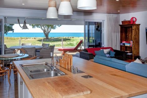 Photo of property in 203b Esplanade Drive, Whangamata, 3620