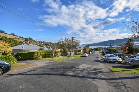 Photo of property in 6 Dickson Street, Macandrew Bay, Dunedin, 9014