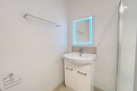 Photo of property in 59 Carrington Avenue, Silverdale, Hamilton, 3216