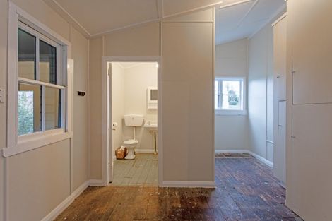 Photo of property in 45 Waverley Street, Waipawa, 4210