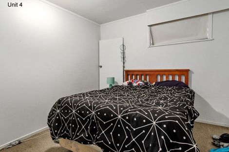 Photo of property in 71 College Road, Northcote, Auckland, 0627