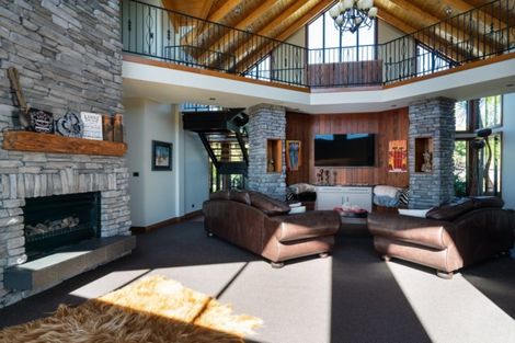 Photo of property in 121 Highland Drive, Acacia Bay, Taupo, 3385