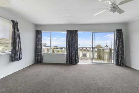 Photo of property in 3 Capitol Road, Matakatia, Whangaparaoa, 0930