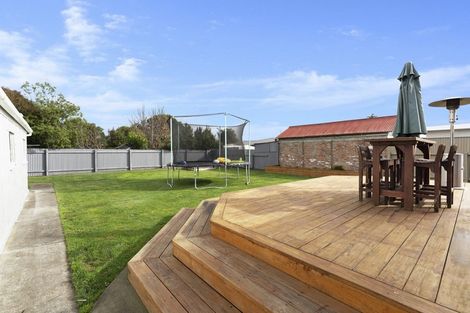 Photo of property in 8 Upham Terrace, Roslyn, Palmerston North, 4414