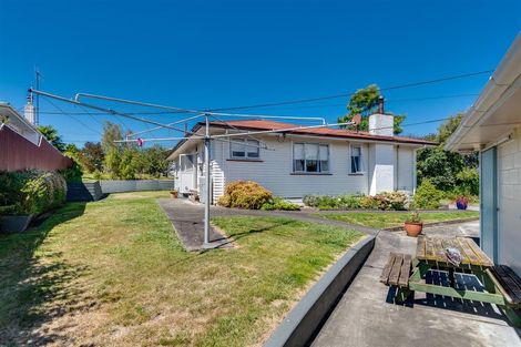 Photo of property in 3 Mcgreevy Street, Waipawa, 4210