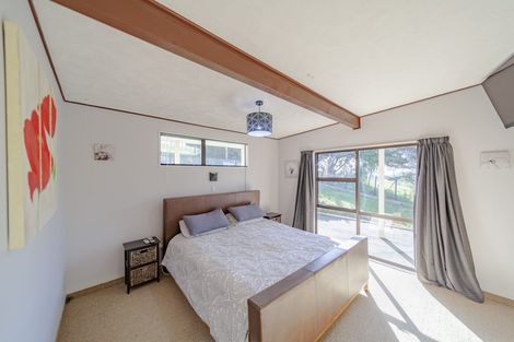 Photo of property in 70 Abbotsford Road, Waipawa, 4210