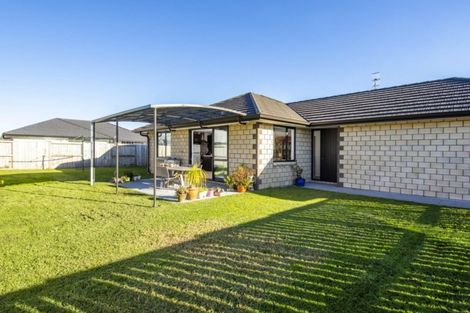 Photo of property in 19 Batty Street, Papamoa Beach, Papamoa, 3118